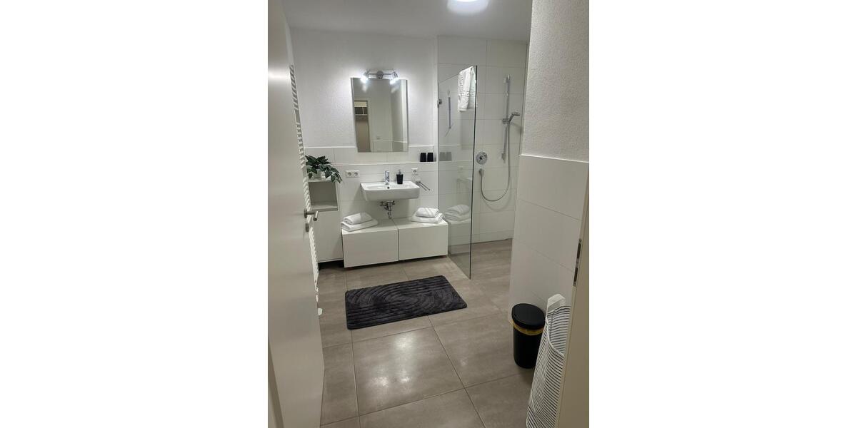 Etagenwohnung Friedrichshafen - 2 Zimmer, 72 m&sup2;, 1.629&euro; | Angebot:25919094