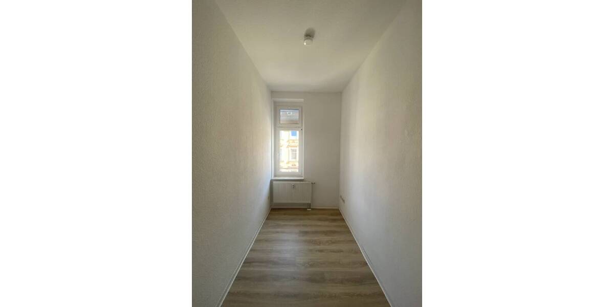 Etagenwohnung Gera Debschwitz - 3 Zimmer, 76 m&sup2;, 450&euro; | Angebot:26189028