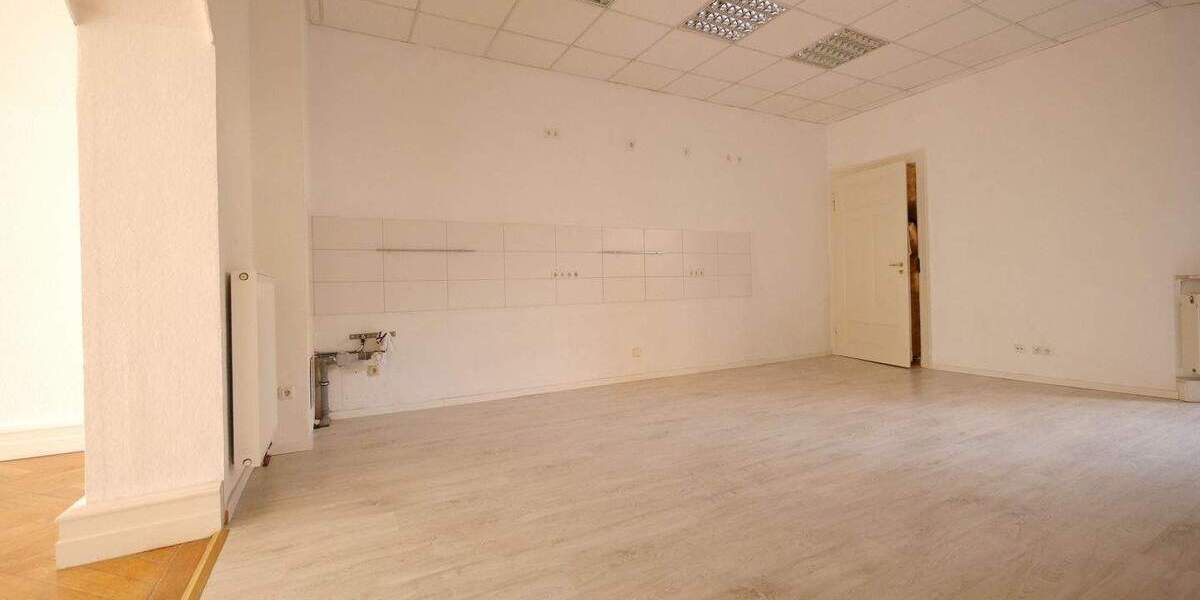 Etagenwohnung Erfurt Altstadt - 3 Zimmer, 134 m&sup2;, 975&euro; | Angebot:26153992