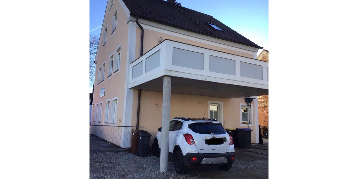 Etagenwohnung Schiltberg - 4 Zimmer, 130 m&sup2;, 1.380&euro; | Angebot:26196409