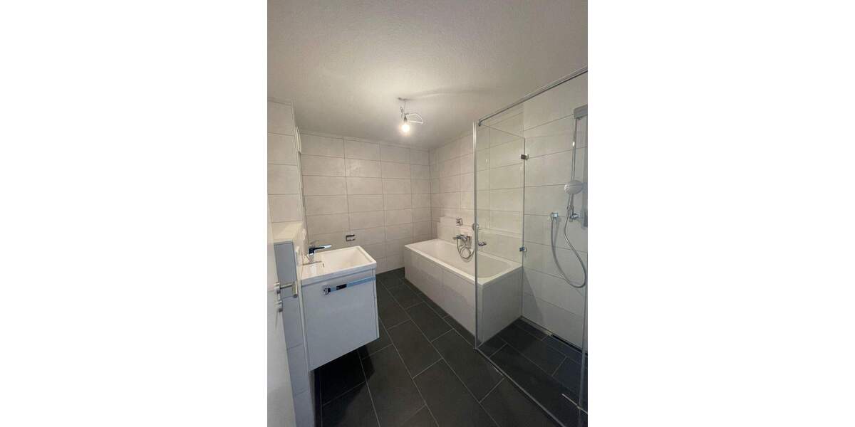 Etagenwohnung Erlangen Dechsendorf - 3 Zimmer, 76 m&sup2;, 1.265&euro; | Angebot:26628761