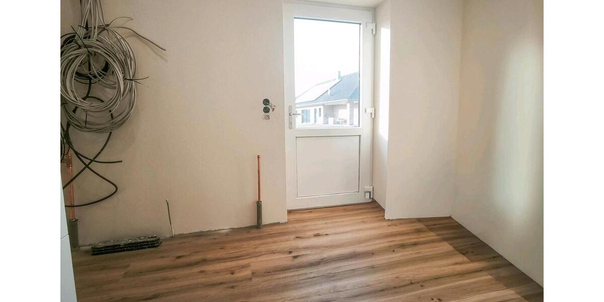 Doppelhaushälfte Heide - 4 Zimmer, 110 m&sup2;, 1.250&euro; | Angebot:24816312