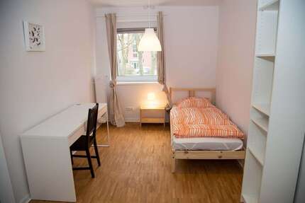 Zimmer Hamburg Wandsbek - 650&euro; | Angebot:24995679