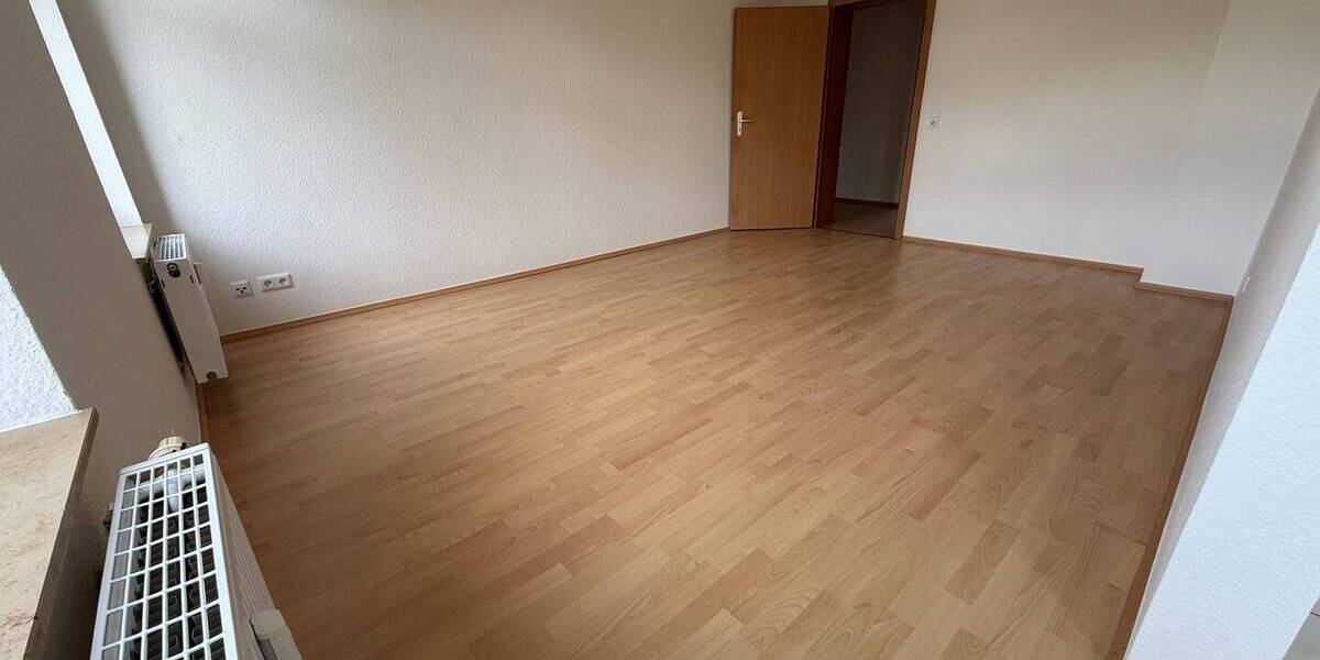 Etagenwohnung Chemnitz Hilbersdorf - 4 Zimmer, 84 m&sup2;, 500&euro; | Angebot:26541235