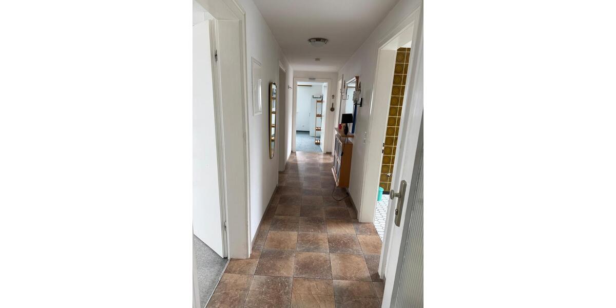 Dachgeschoßwohnung Hof Christiansreuth - 790&euro; | Angebot:26098947