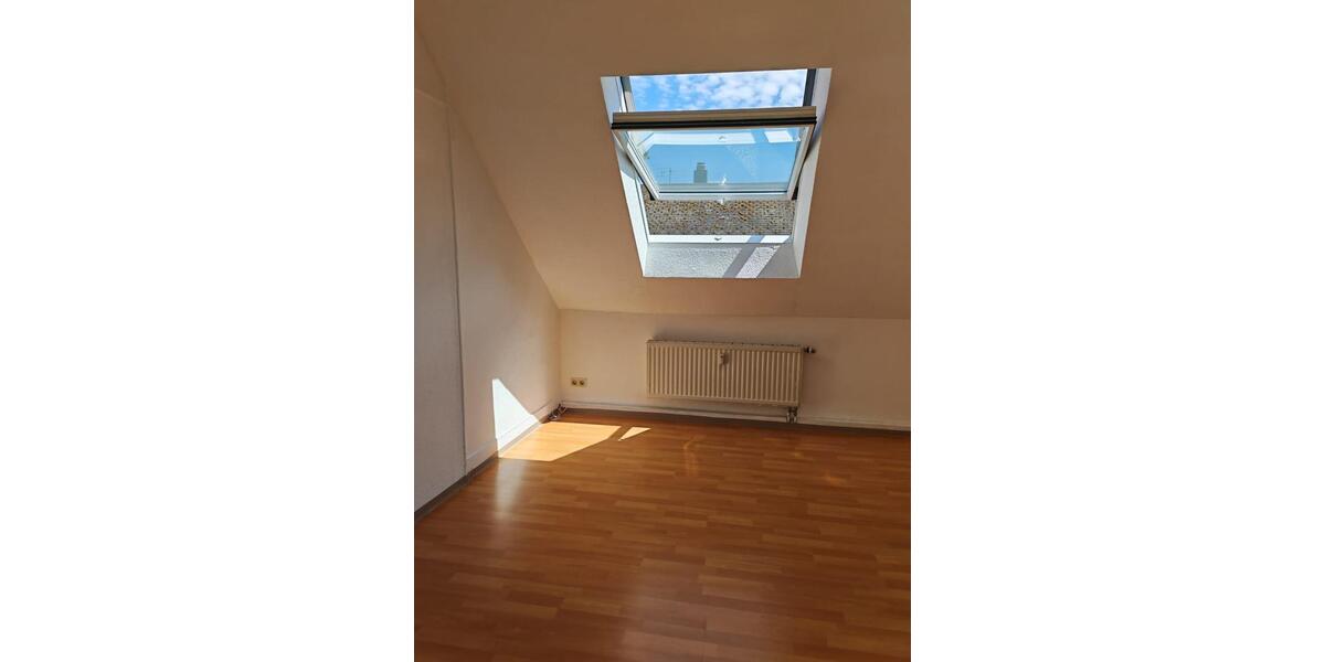 Dachgeschoßwohnung Albstadt - 3.5 Zimmer, 64 m&sup2;, 800&euro; | Angebot:24717660