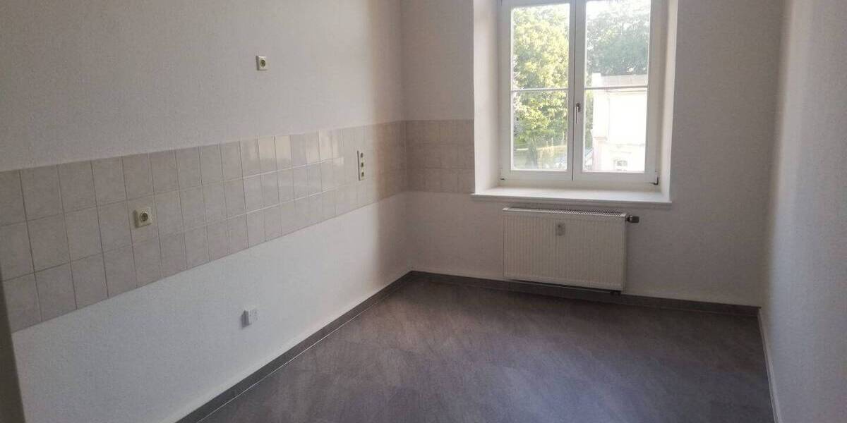 Etagenwohnung Görlitz Innenstadt - 2 Zimmer, 75 m&sup2;, 360&euro; | Angebot:26731179