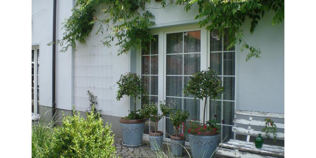 Einfamilienhaus Löbau - 4 Zimmer, 140 m&sup2;, 900&euro; | Angebot:26548886