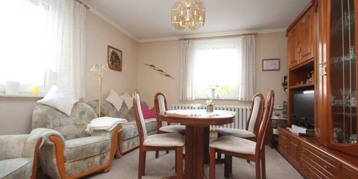 Einfamilienhaus Greiz - 5 Zimmer, 90 m&sup2;, 750&euro; | Angebot:26741962