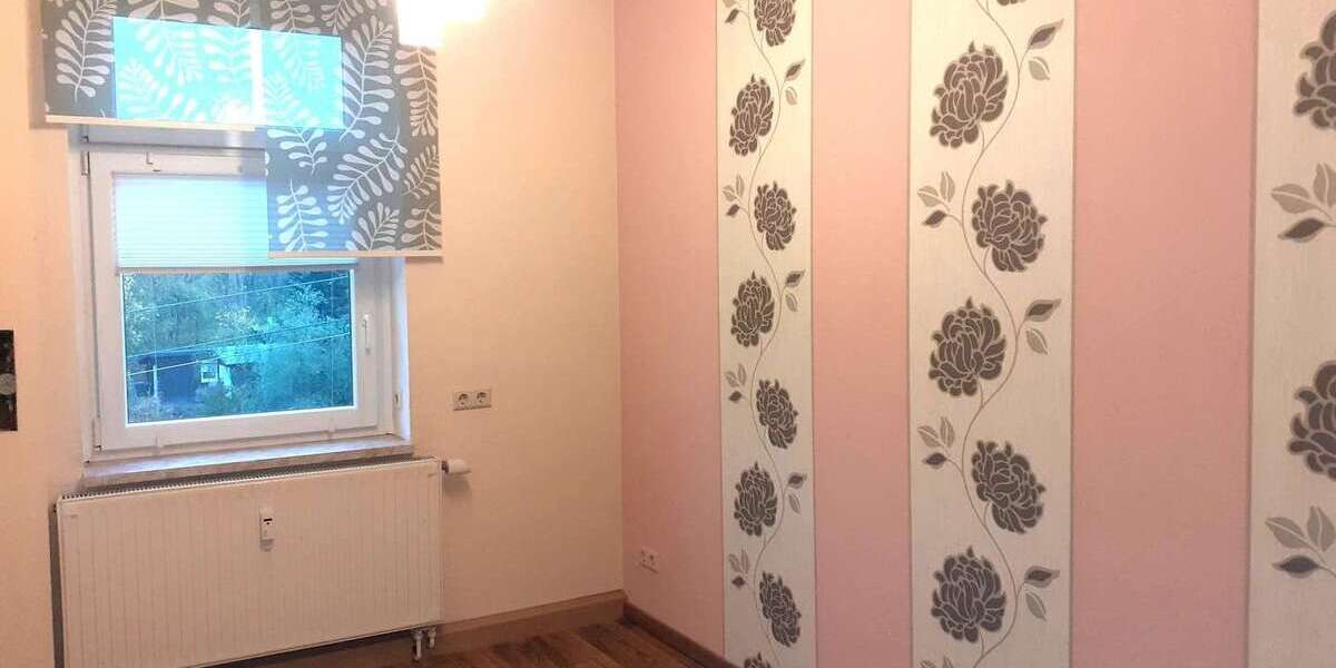 Etagenwohnung Leubsdorf - 5 Zimmer, 109 m&sup2;, 545&euro; | Angebot:26002609