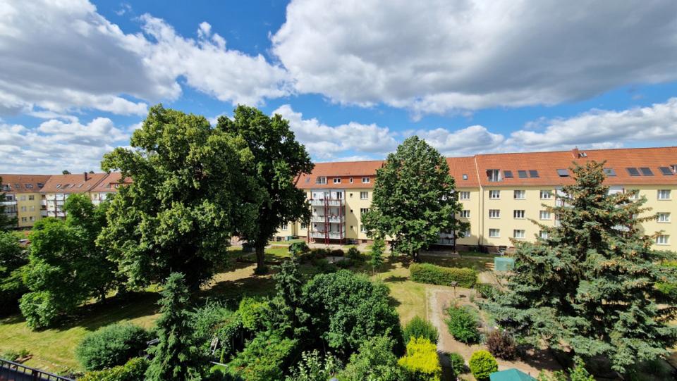 Etagenwohnung Magdeburg Nordwest - 5 Zimmer, 151 m&sup2;, 1.661&euro; | Angebot:25265864