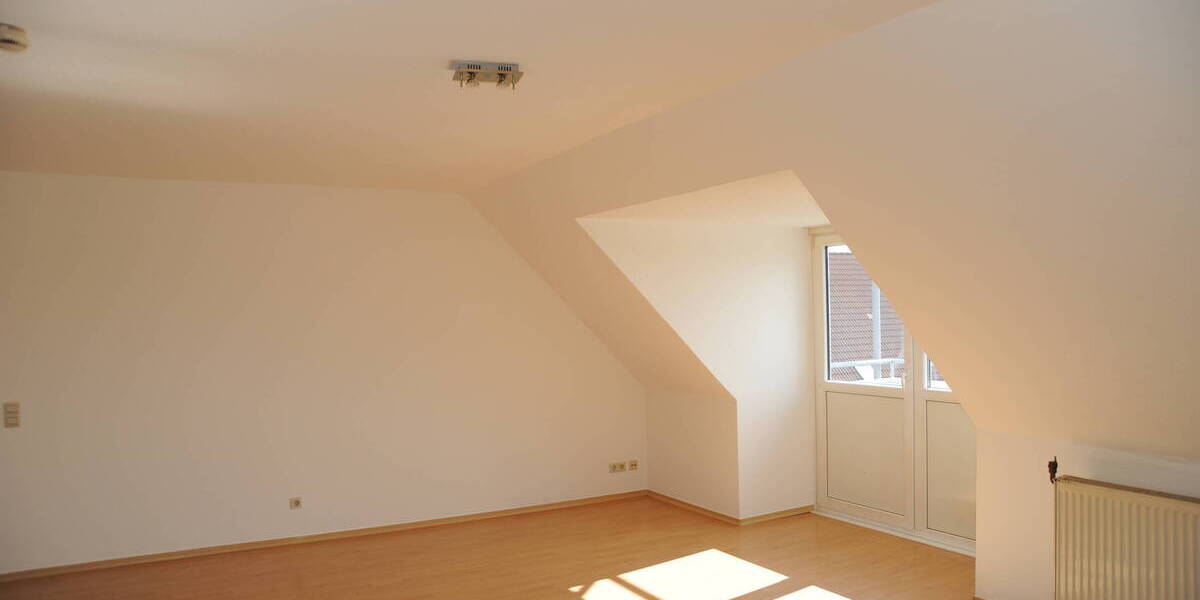 Etagenwohnung Sonneberg Bettelhecken - 3 Zimmer, 79 m&sup2;, 510&euro; | Angebot:25681376