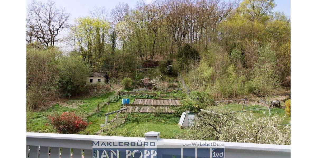 Etagenwohnung Greiz - 3 Zimmer, 82 m&sup2;, 599&euro; | Angebot:25678434