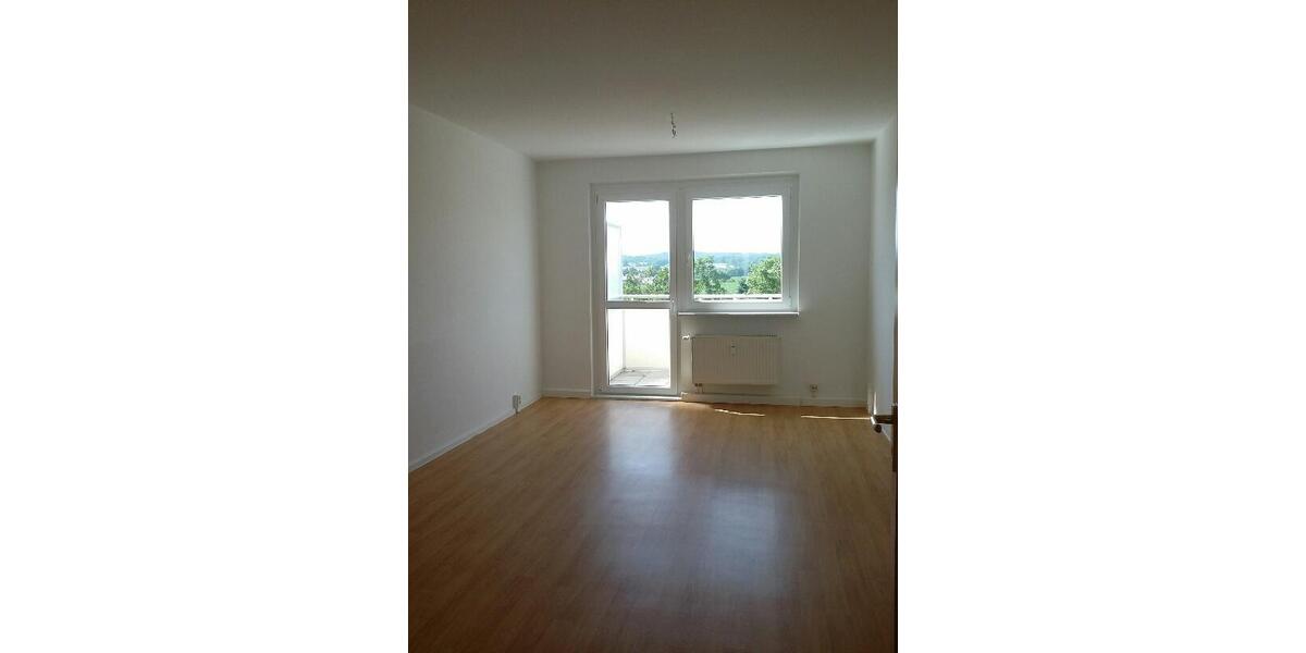 Etagenwohnung Kirchberg - 3 Zimmer, 70 m&sup2;, 417&euro; | Angebot:26060667