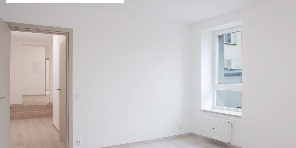 Etagenwohnung Aachen Aachen-Mitte - 4 Zimmer, 79 m&sup2;, 1.180&euro; | Angebot:23696537