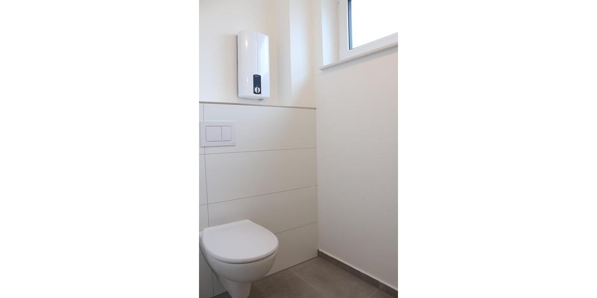 Erdgeschoßwohnung Blomberg - 3 Zimmer, 102 m&sup2;, 1.090&euro; | Angebot:26195765