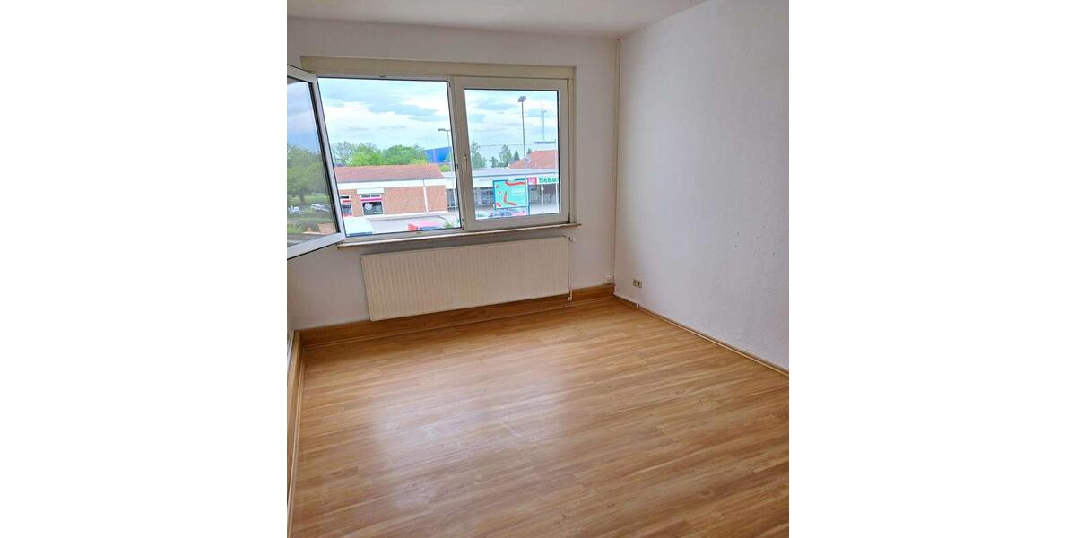 Erdgeschoßwohnung Hartha - 3 Zimmer, 65 m&sup2;, 387&euro; | Angebot:26130457