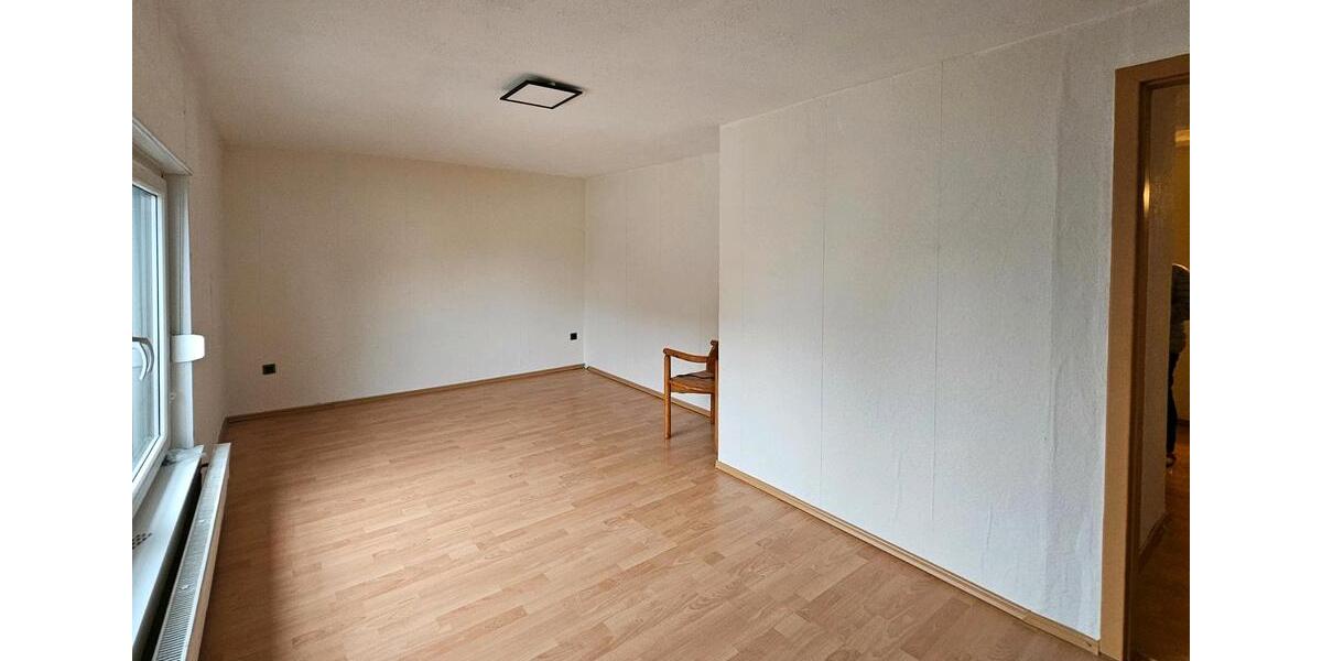 Etagenwohnung Frankenthal (Pfalz) - 4 Zimmer, 150 m&sup2;, 1.550&euro; | Angebot:25887792