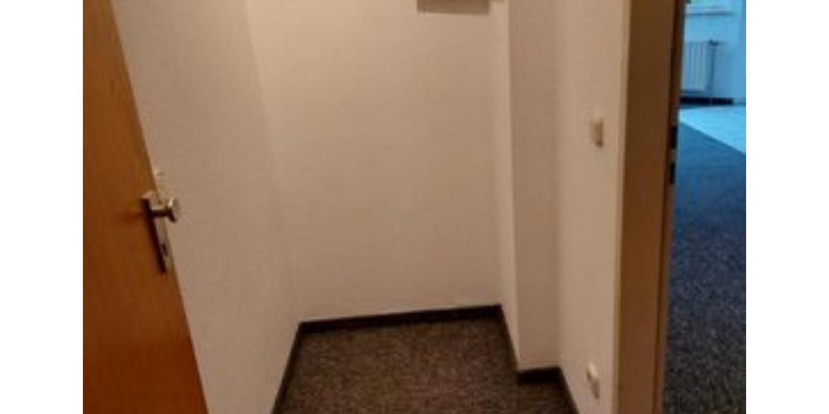 Etagenwohnung Salzatal - 2 Zimmer, 36 m&sup2;, 240&euro; | Angebot:25961529