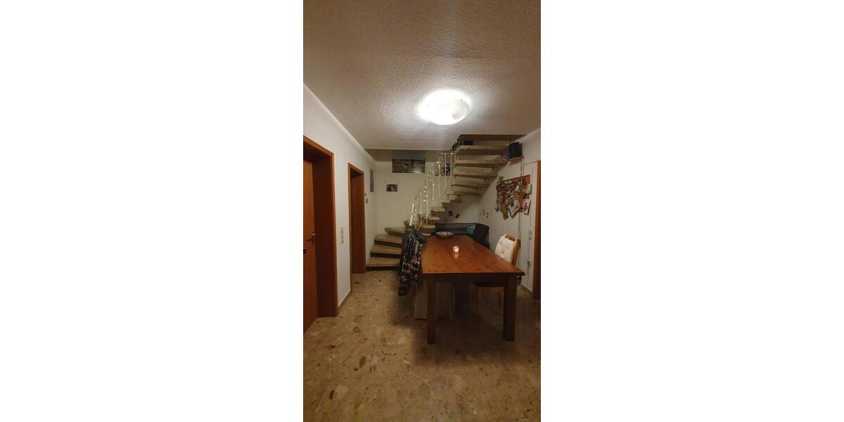 Wohnen auf Zeit Darmstadt Darmstadt-Nord - 4 Zimmer, 25 m&sup2;, 490&euro; | Angebot:26533410