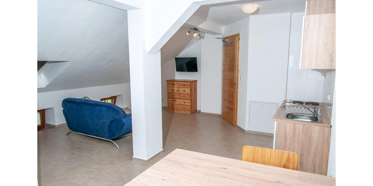 Wohnen auf Zeit Polling - 9 Zimmer, 18 m&sup2;, 140&euro; | Angebot:18998075