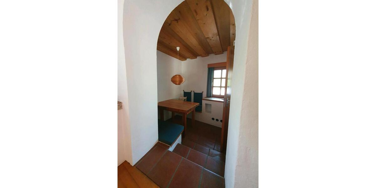 Erdgeschoßwohnung Bayerisch Gmain - 3 Zimmer, 100 m&sup2;, 1.300&euro; | Angebot:26424226
