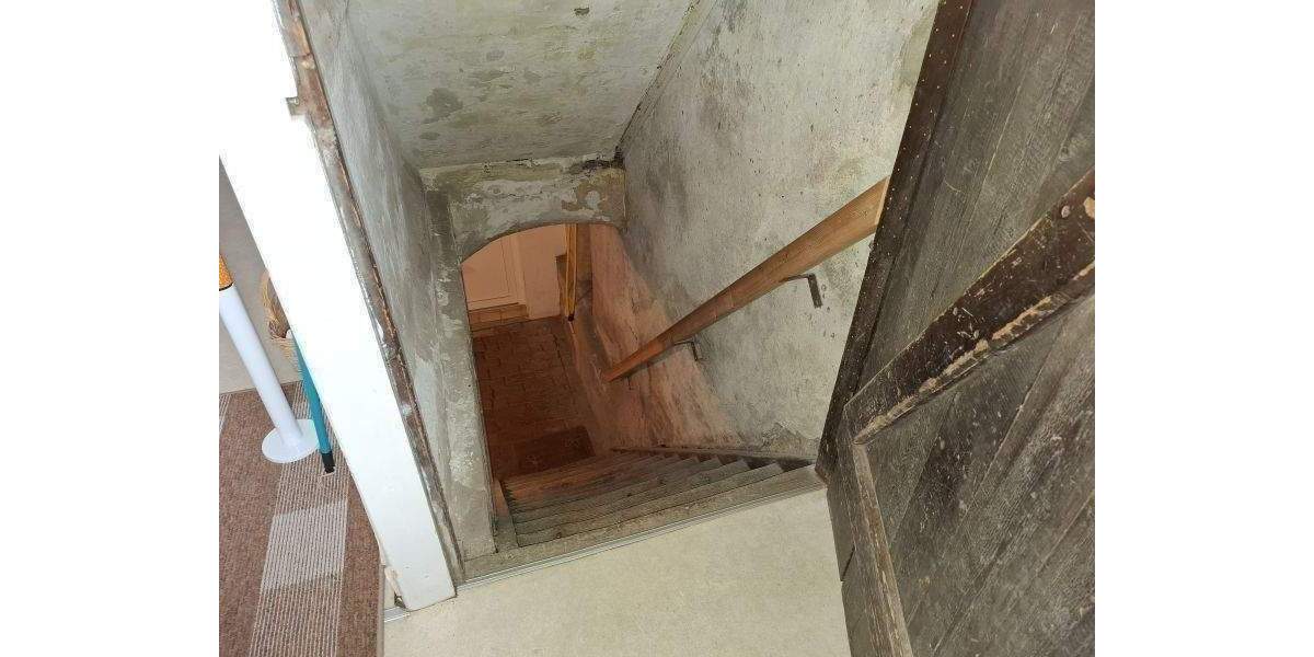 Etagenwohnung Aschersleben - 4 Zimmer, 95 m&sup2;, 690&euro; | Angebot:26595459