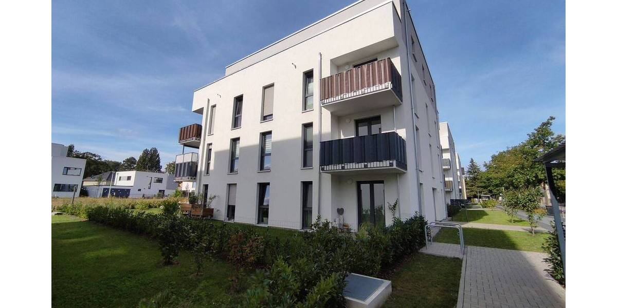 *Traumhafte 4-Zimmer-Wohnung mit 2 Balkonen in Coswig - Modern & Neuwertig!* 4 zimmer