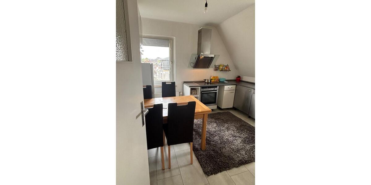 Dachgeschoßwohnung Beelen - 3 Zimmer, 70 m&sup2;, 670&euro; | Angebot:26639574