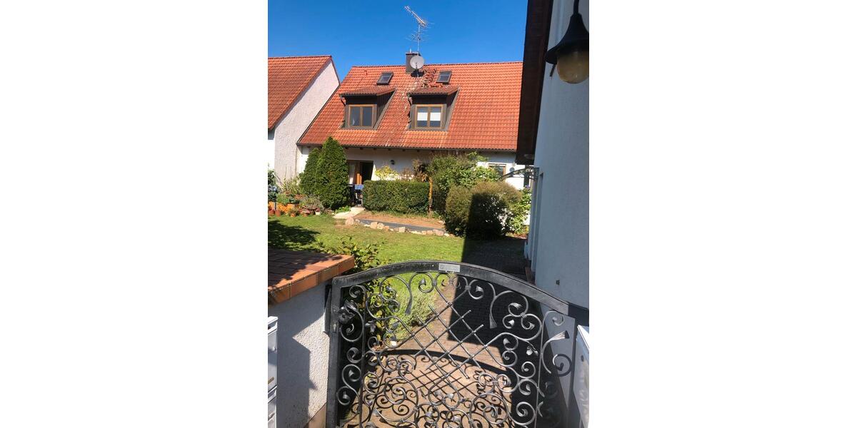 Erdgeschoßwohnung Uttenreuth - 1 Zimmer, 22 m&sup2;, 360&euro; | Angebot:26699695