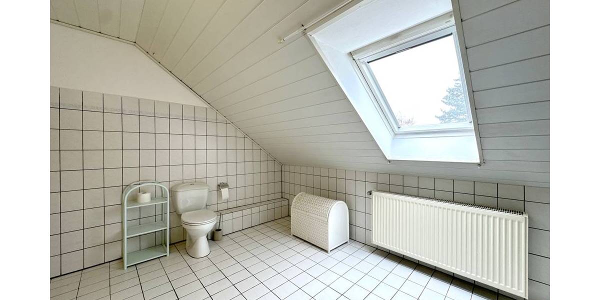 Etagenwohnung Bielefeld / Schildesche Schildesche - 2 Zimmer, 70 m&sup2;, 450&euro; | Angebot:26188946