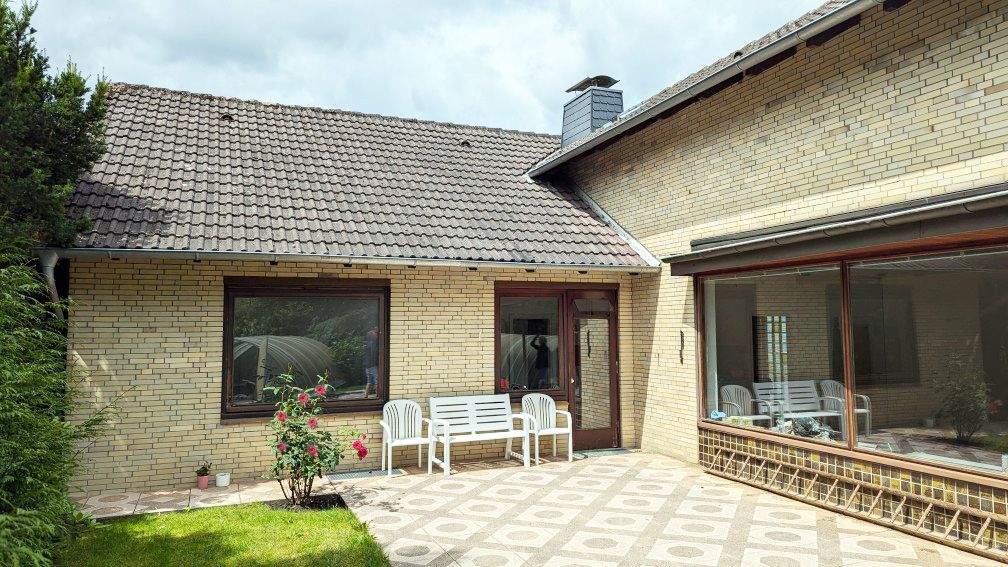 Einfamilienhaus Hamburg Rahlstedt - 5 Zimmer, 150 m&sup2;, 2.239&euro; | Angebot:26740284