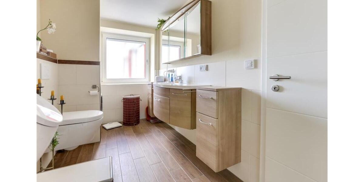 Etagenwohnung Osburg - 2 Zimmer, 100 m&sup2;, 888&euro; | Angebot:25918960