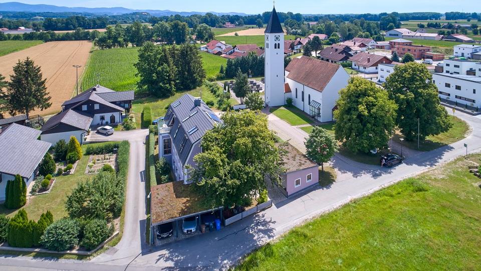 Einfamilienhaus Mariaposching - 7 Zimmer, 471 m&sup2;, 2.800&euro; | Angebot:23794906