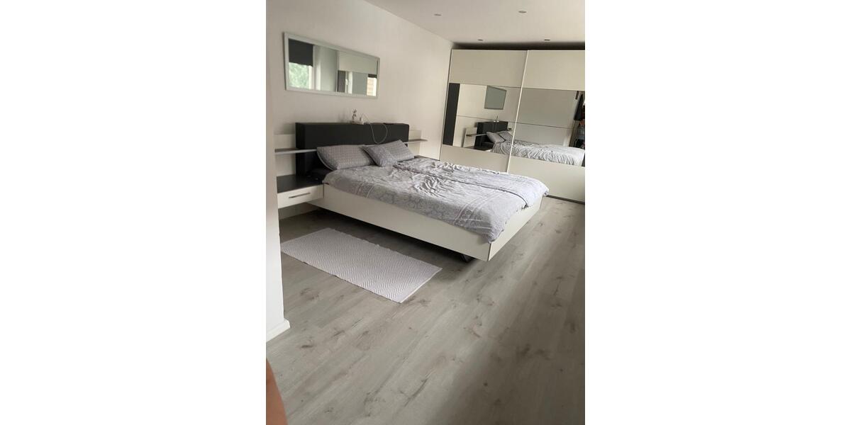 Etagenwohnung Bünde - 3 Zimmer, 110 m&sup2;, 800&euro; | Angebot:24851493