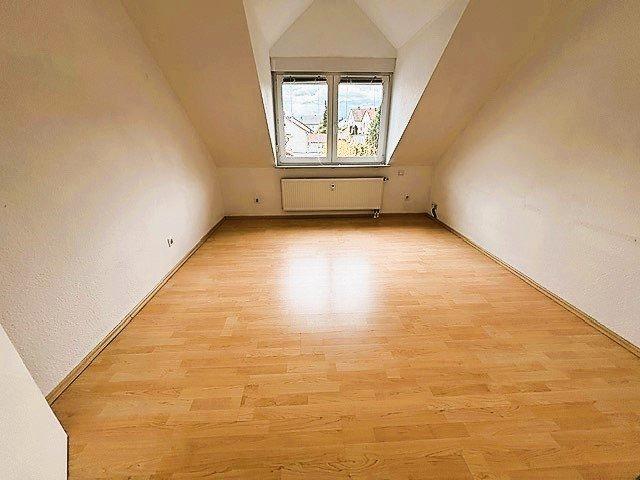 Dachgeschoßwohnung Neckarsulm - 3.5 Zimmer, 101 m&sup2;, 1.040&euro; | Angebot:26631982