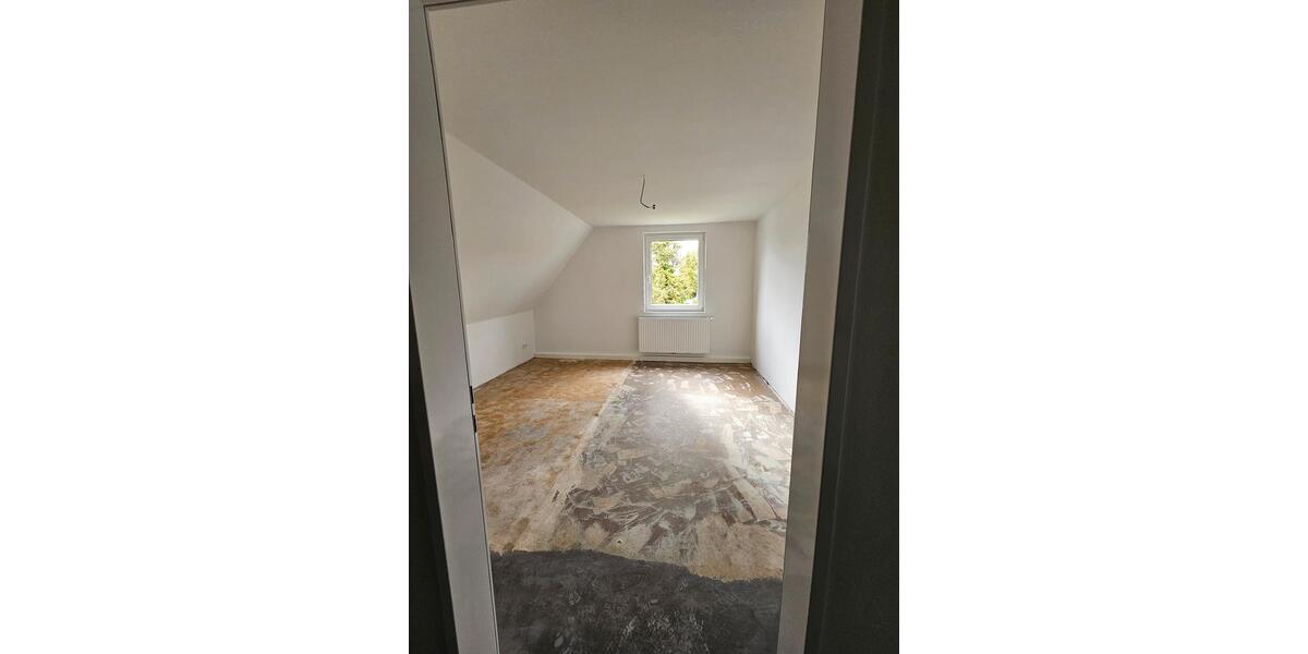 Etagenwohnung Emden Rysumer Landstraße - 2 Zimmer, 34 m&sup2;, 220&euro; | Angebot:26559135