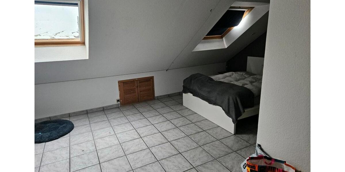 Dachgeschoßwohnung Bad Neuenahr-Ahrweiler Ahrweiler - 2 Zimmer, 65 m&sup2;, 700&euro; | Angebot:26556611