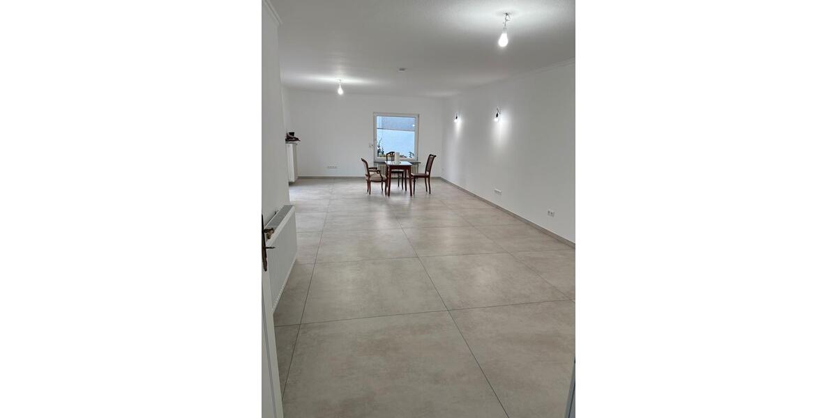 Bungalow Darmstadt Arheilgen - 3 Zimmer, 105 m&sup2;, 1.900&euro; | Angebot:24717808