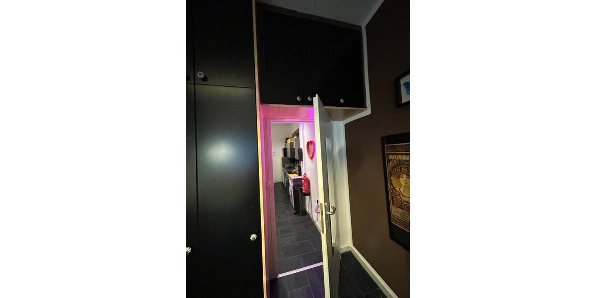 Erdgeschoßwohnung Frankfurt am Main Innenstadt - 2 Zimmer, 65 m&sup2;, 1.666&euro; | Angebot:24740404