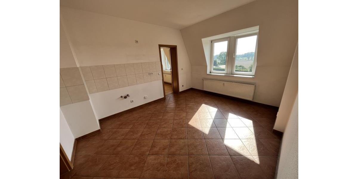 Etagenwohnung Mittweida - 3 Zimmer, 75 m&sup2;, 520&euro; | Angebot:25319793