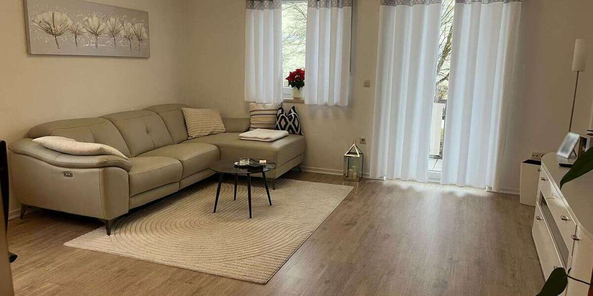 Etagenwohnung Wackersdorf - 3 Zimmer, 80 m&sup2;, 720&euro; | Angebot:25267851