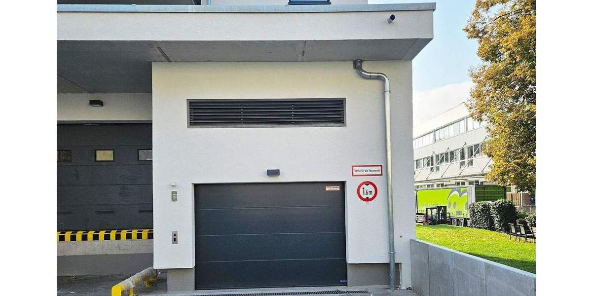 Etagenwohnung Stuttgart Untertürkheim - 3 Zimmer, 80 m&sup2;, 1.440&euro; | Angebot:24723643