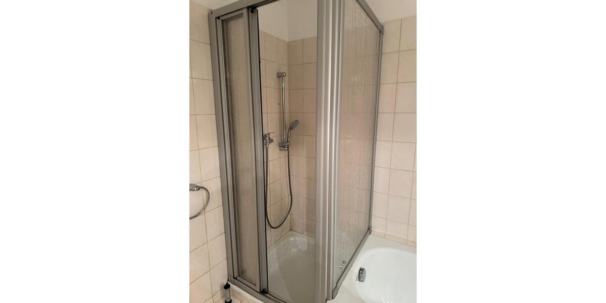 Terassenwohnung Bad Homburg - Einbauküche, Stellplatz , Haustier 2 zimmer