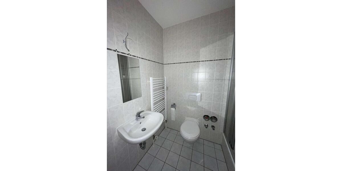 Dachgeschoßwohnung Plauen - 2 Zimmer, 49 m&sup2;, 254&euro; | Angebot:26178346