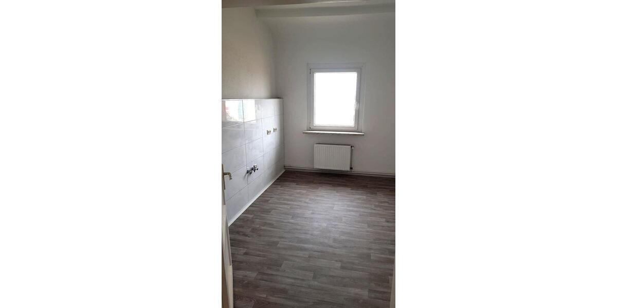 Etagenwohnung Nordhausen - 3 Zimmer, 73 m&sup2;, 380&euro; | Angebot:24523919