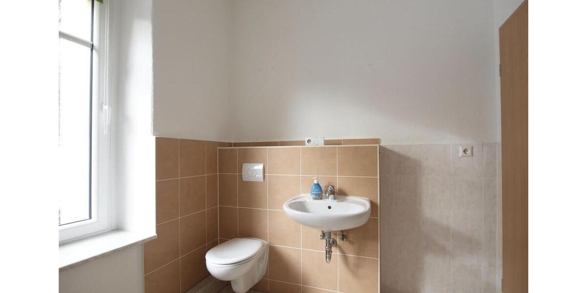 Erdgeschoßwohnung Mittweida - 2 Zimmer, 48 m&sup2;, 280&euro; | Angebot:25976358