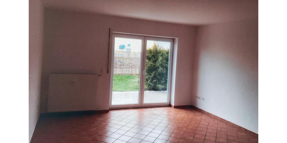 Etagenwohnung Nittenau - 4 Zimmer, 110 m&sup2;, 1.190&euro; | Angebot:25305057