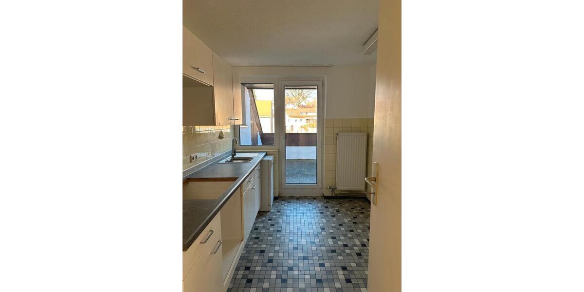 Etagenwohnung Ellwangen (Jagst) - 4 Zimmer, 107 m&sup2;, 1.050&euro; | Angebot:26600779