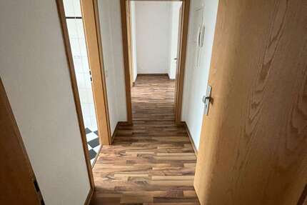 Wohnung zum Mieten in Eisenach 360 € 44.8 m² 1 zimmer